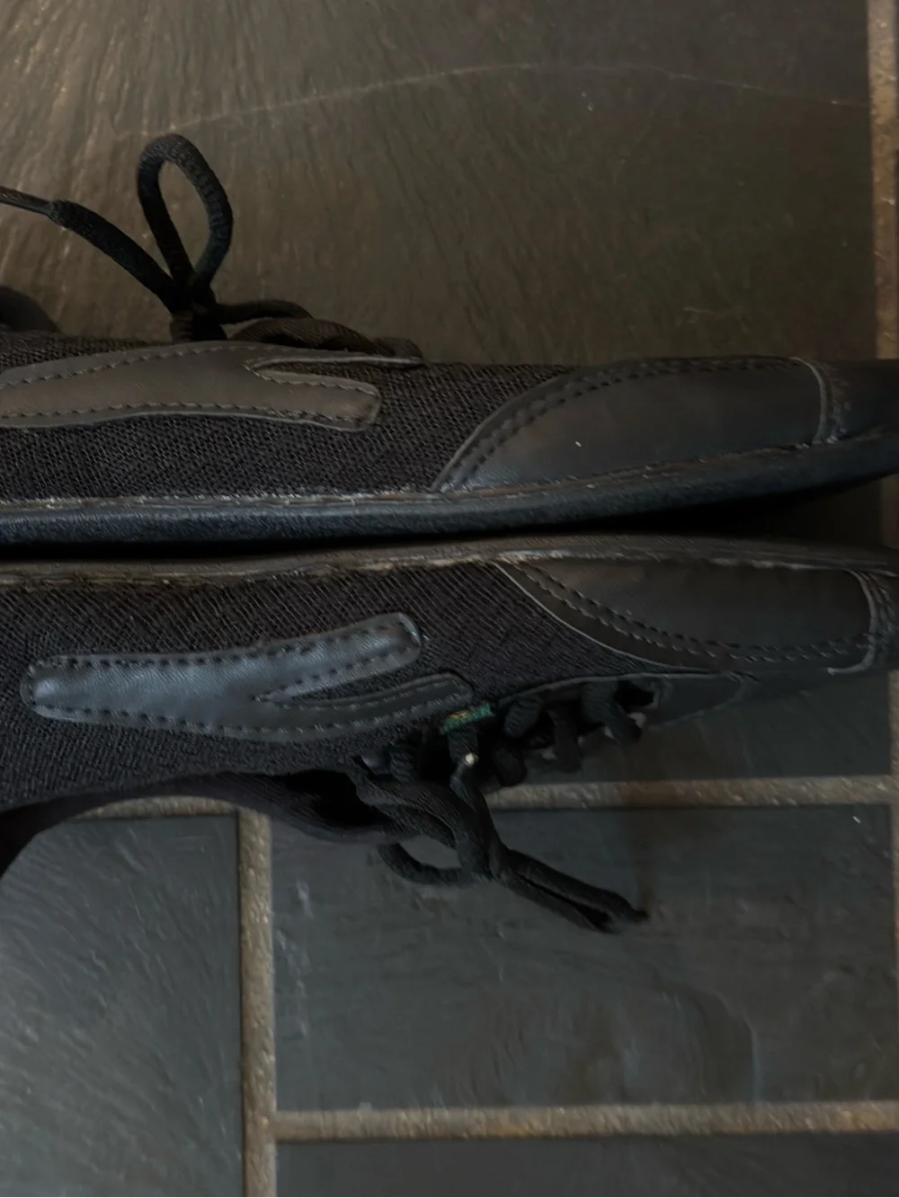 Taygra indoor & outdoor black dance shoes/sneakers Brazil 37 / EUR 38